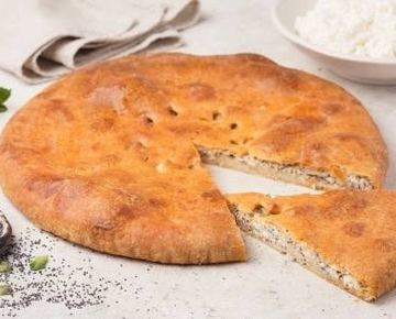 Осетинский пирог с творогом и маком