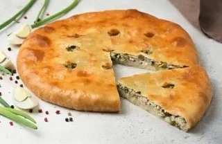 Осетинский пирог с зеленым луком и яйцом подарочный
